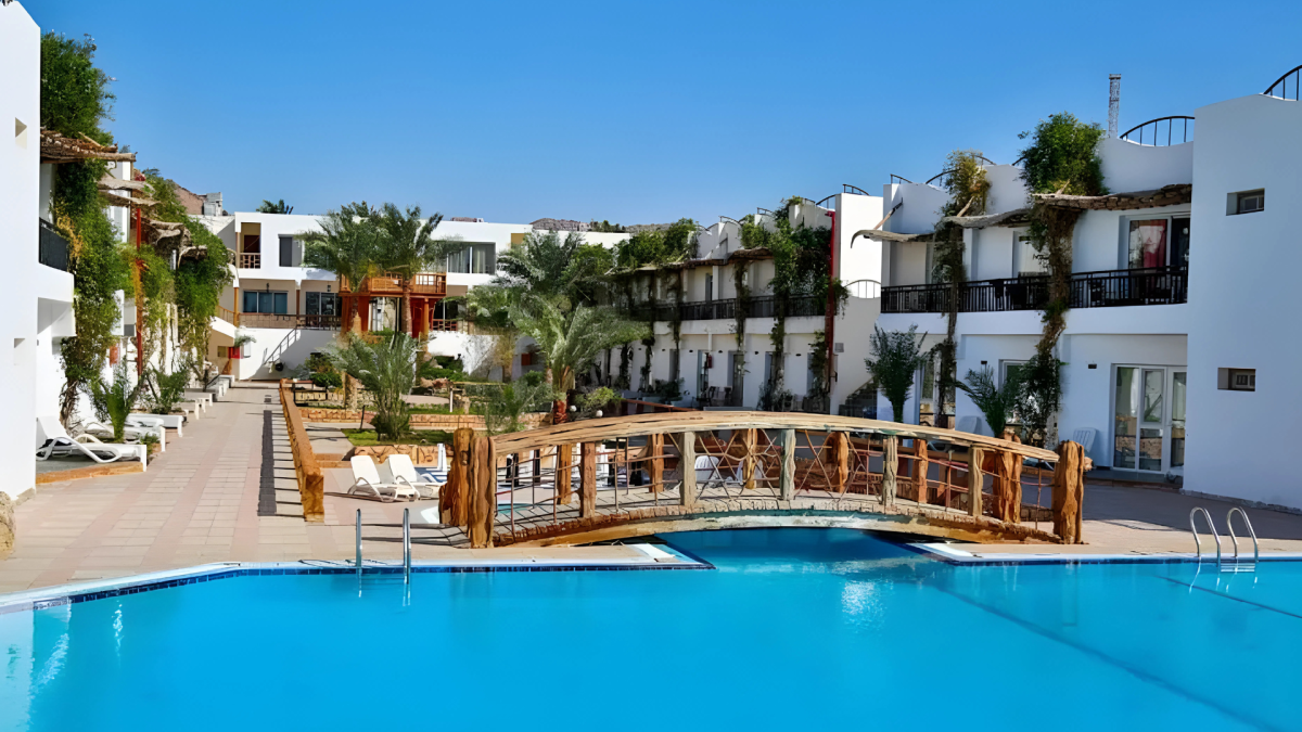 صورة الفندق 8